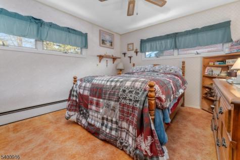 340 N Prospect Street Washington NJ 07882