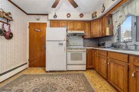340 N Prospect Street Washington NJ 07882