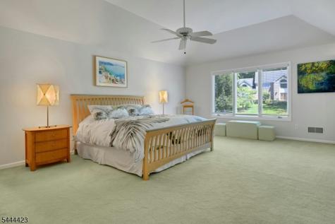 64 Nicole Drive Denville NJ 07834