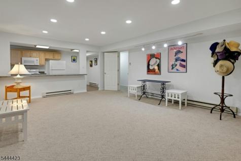 64 Nicole Drive Denville NJ 07834