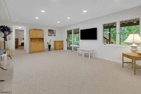 64 Nicole Drive Denville NJ 07834