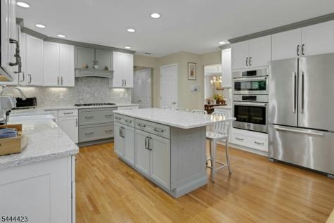 64 Nicole Drive Denville NJ 07834