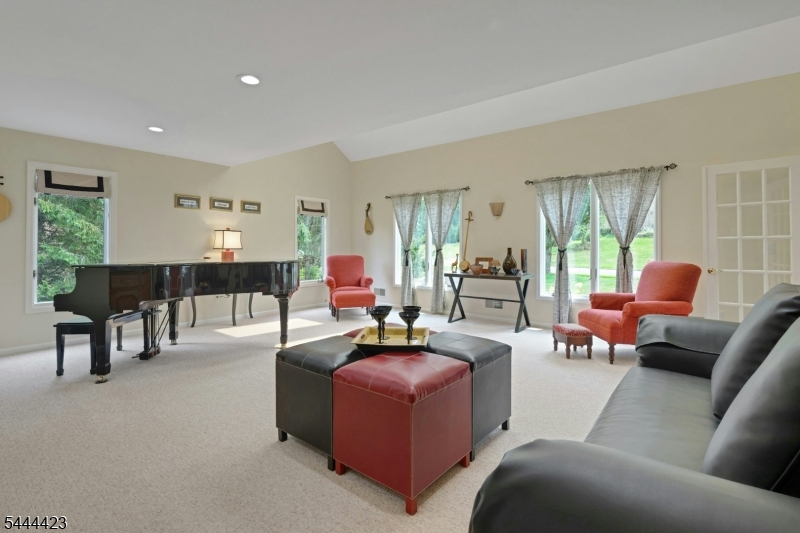 64 Nicole Drive Denville NJ 07834