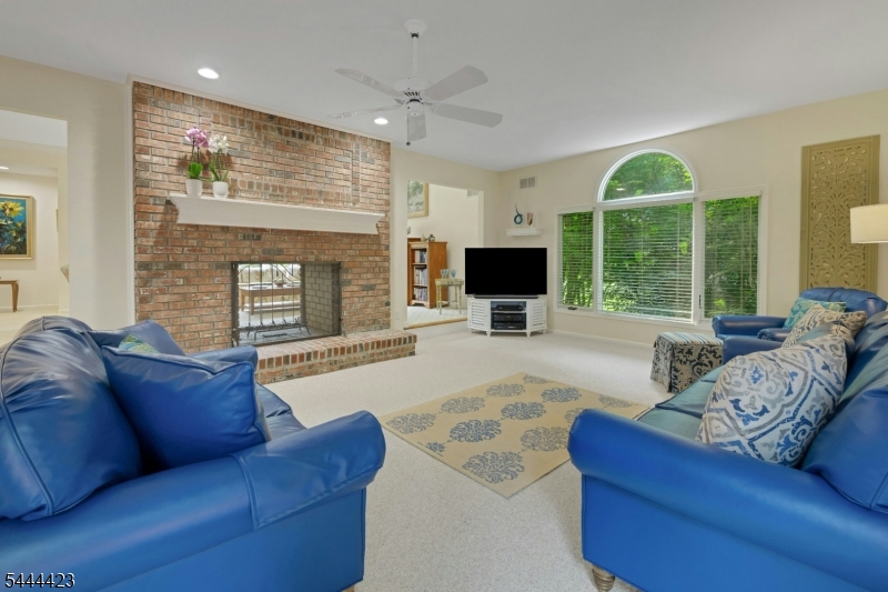 64 Nicole Drive Denville NJ 07834