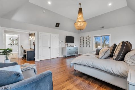 15 Loller Drive Bridgewater NJ 08836