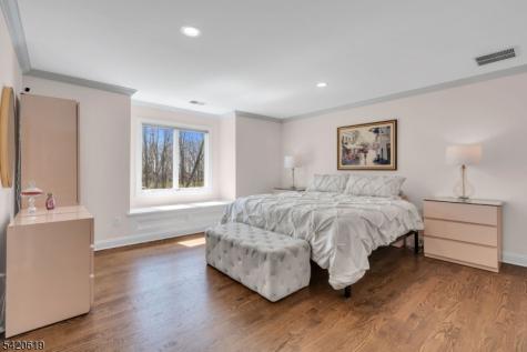 15 Loller Drive Bridgewater NJ 08836