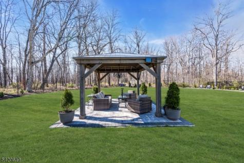 15 Loller Drive Bridgewater NJ 08836
