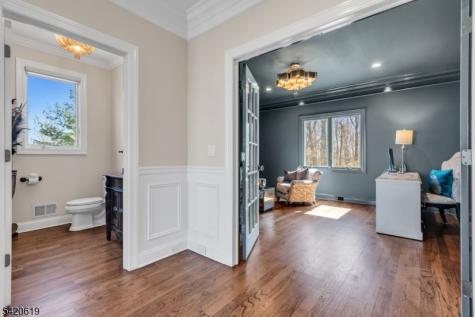 15 Loller Drive Bridgewater NJ 08836