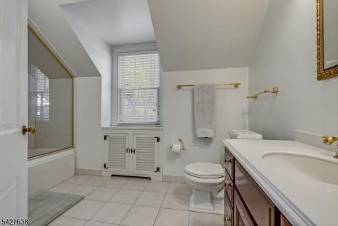 364 Dogwood Way Mountainside NJ 07092