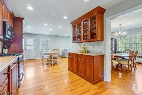 364 Dogwood Way Mountainside NJ 07092