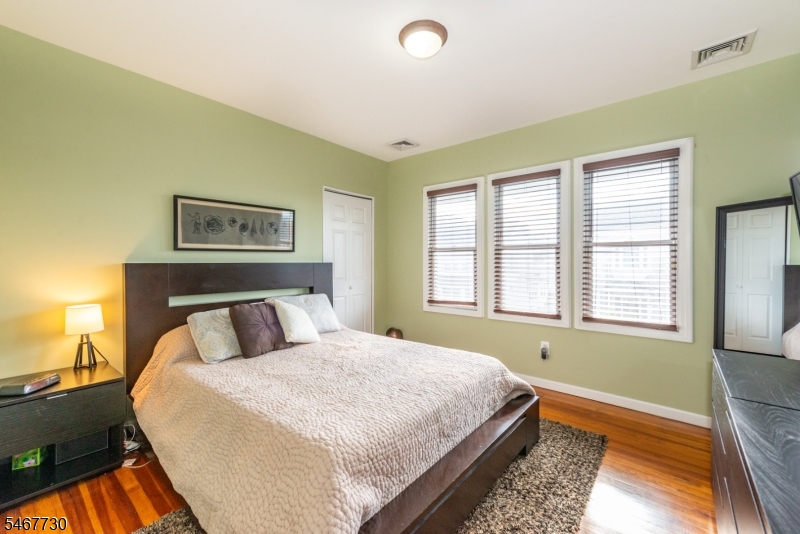 52 Redman Place Totowa NJ 07512