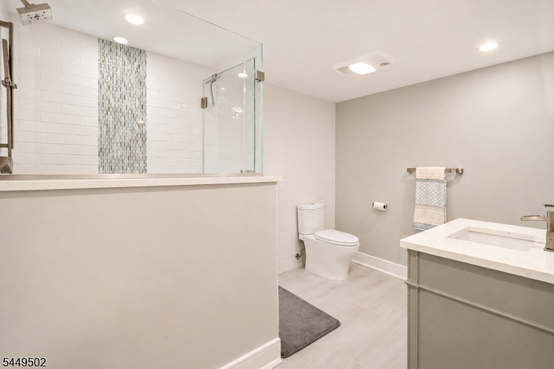 120 Timberhill Drive East Hanover NJ 07936
