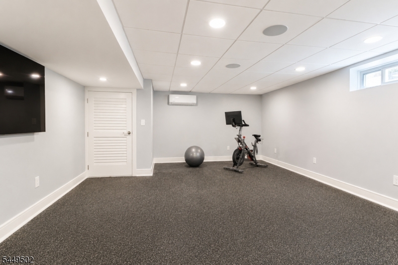 120 Timberhill Drive East Hanover NJ 07936