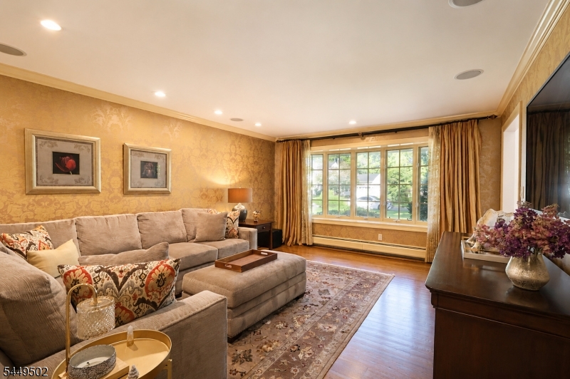 120 Timberhill Drive East Hanover NJ 07936