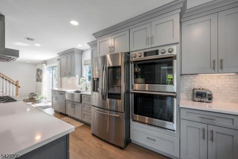 11 Cedar Street Bernards NJ 07920