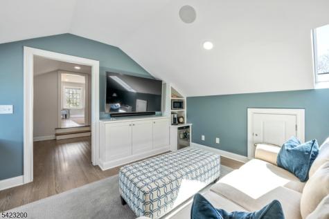 11 Cedar Street Bernards NJ 07920