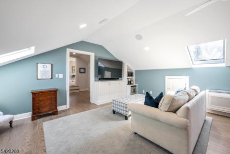11 Cedar Street Bernards NJ 07920