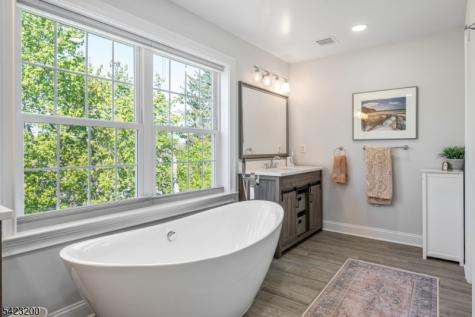11 Cedar Street Bernards NJ 07920