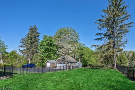 11 Cedar Street Bernards NJ 07920