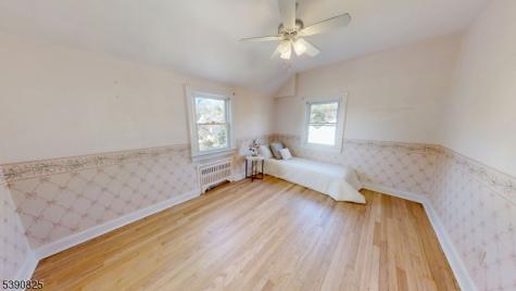 842 Travers Street Union NJ 07083