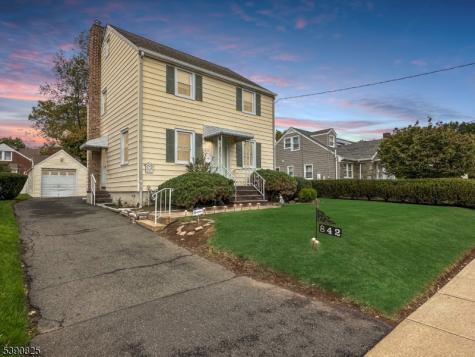 842 Travers Street Union NJ 07083