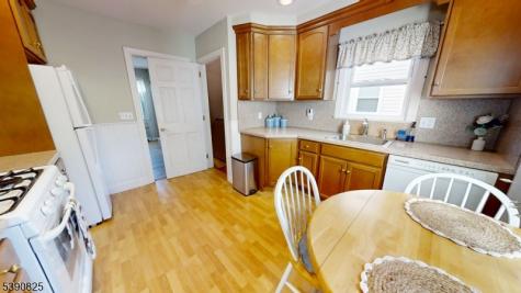 842 Travers Street Union NJ 07083
