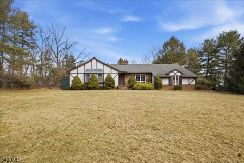 242 Old Turnpike Road Tewksbury NJ 07830