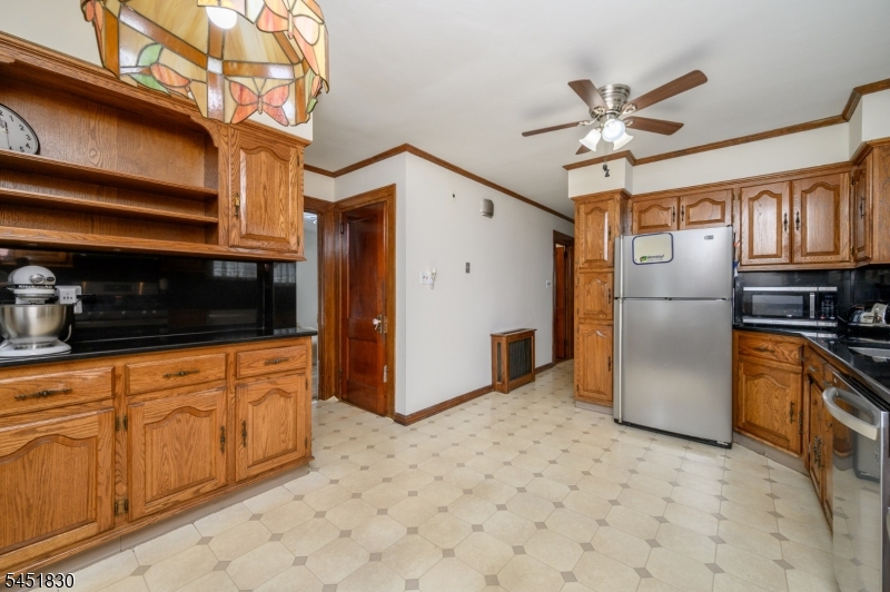 938 Ray Avenue Union NJ 07083
