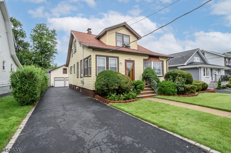 938 Ray Avenue Union NJ 07083