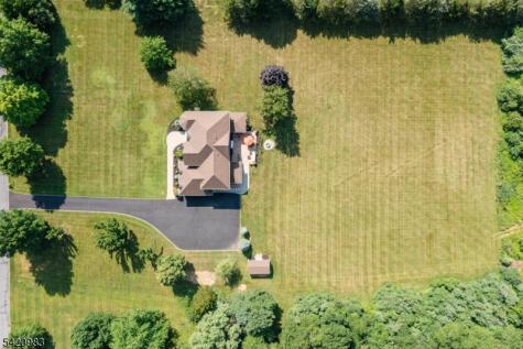 9 Van Fleet Road Readington NJ 08853