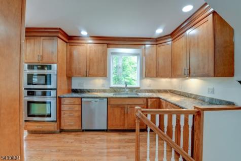 10 Toye Street Randolph NJ 07869