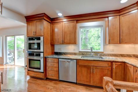 10 Toye Street Randolph NJ 07869