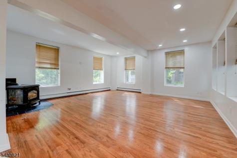 10 Toye Street Randolph NJ 07869