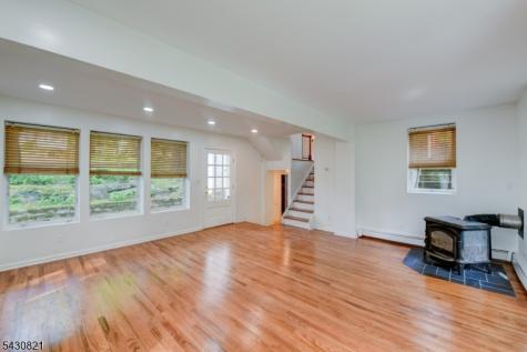 10 Toye Street Randolph NJ 07869