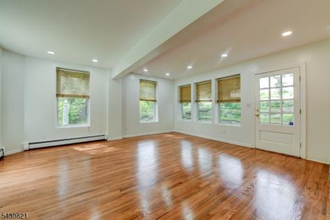 10 Toye Street Randolph NJ 07869