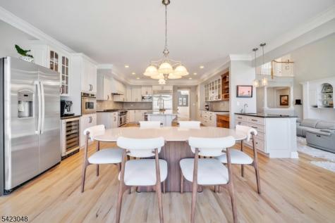 42 Calais Road Mendham NJ 07945