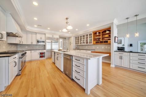 42 Calais Road Mendham NJ 07945
