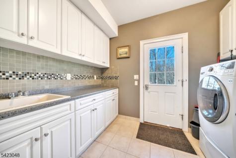 42 Calais Road Mendham NJ 07945