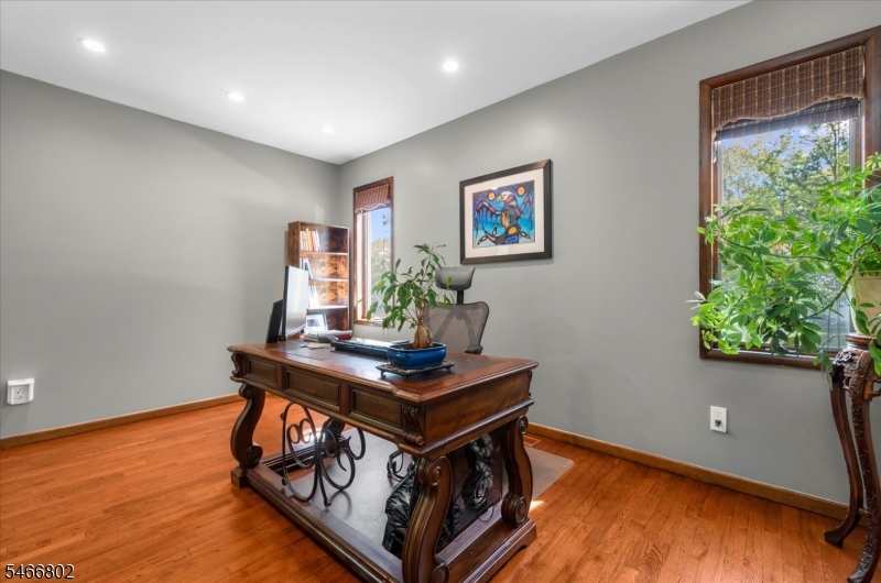 11 White Bridge Road Franklin NJ 08867