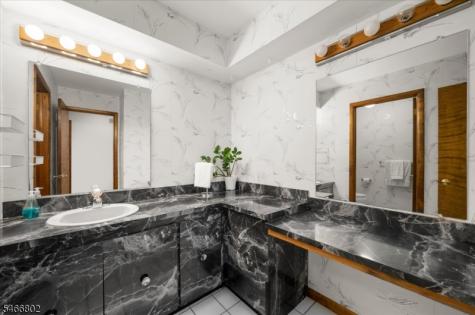 11 White Bridge Road Franklin NJ 08867
