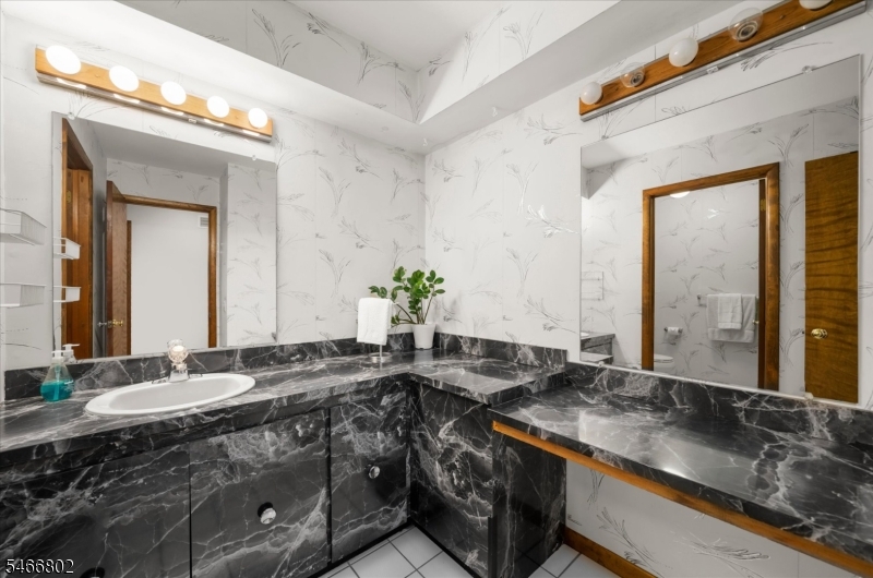 11 White Bridge Road Franklin NJ 08867