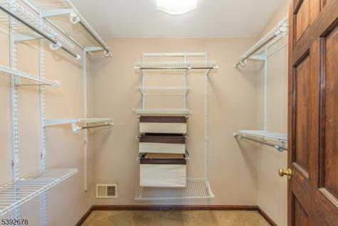 8 Tyler Place West Milford NJ 07421