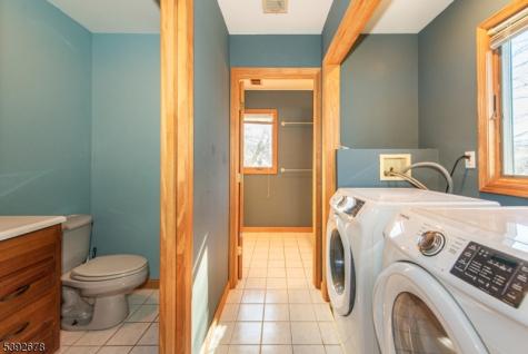 8 Tyler Place West Milford NJ 07421