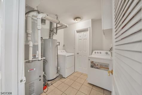 5 Davis Avenue Franklin NJ 08873