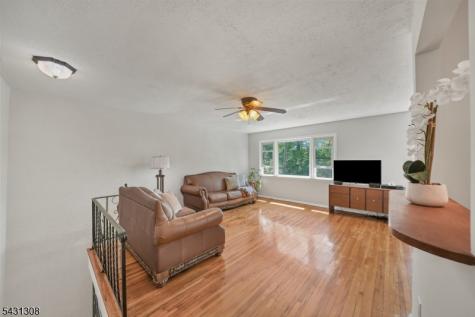 5 Davis Avenue Franklin NJ 08873