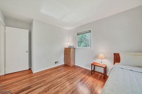 5 Davis Avenue Franklin NJ 08873