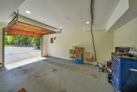 5 Davis Avenue Franklin NJ 08873