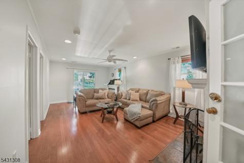 5 Davis Avenue Franklin NJ 08873