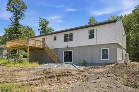 14 Fawn Run Montague NJ 07827
