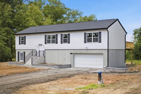 14 Fawn Run Montague NJ 07827